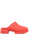 Ganni Recycled Rubber City Mule In Rot