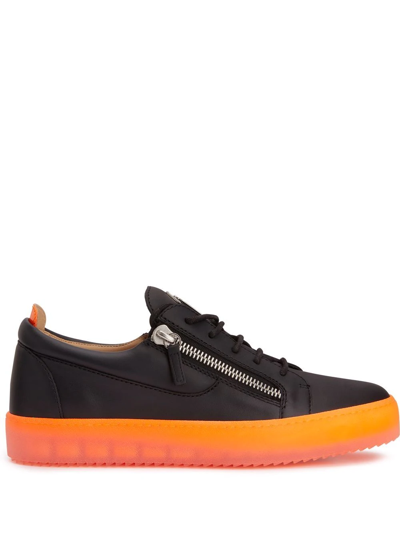 GIUSEPPE ZANOTTI FRANKIE LOW-TOP LEATHER SNEAKERS