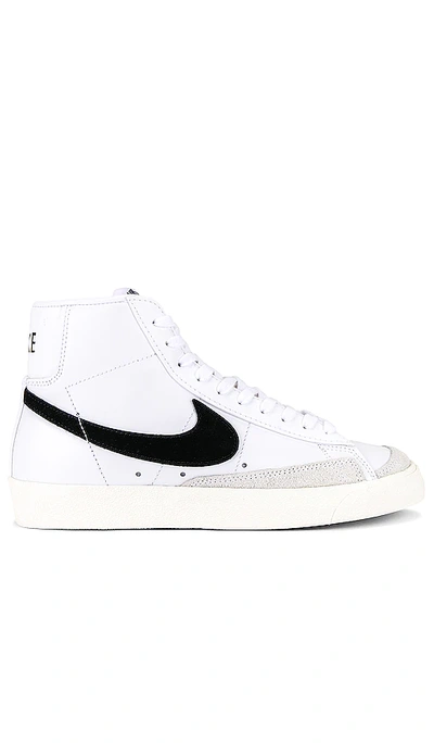 Nike Blazer Mid 77 Vintage Sneakers Bq6806-100 In White