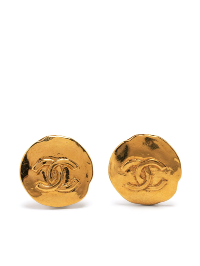 Pre-owned Chanel 1993 Cc Round Clip-on Earrings In Gold