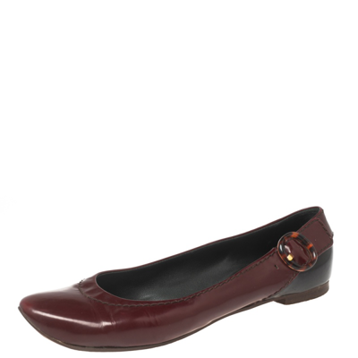Pre-owned Marc Jacobs Burgundy Patent Ballet Flats Size 37