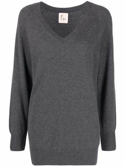 Paula V-neck Knit Jumper In Grey