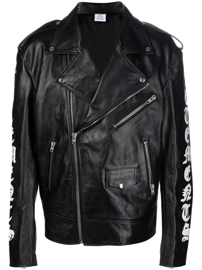 Vetements Spray-paint Logo Biker Jacket In Black