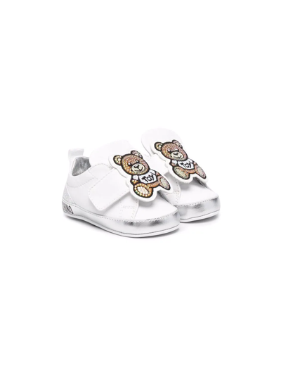 Moschino Silver Sandals For Baby Girl With Teddy Bear In White