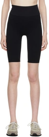 VAARA BLACK SEAMLESS ESSENTIAL SPORT SHORTS