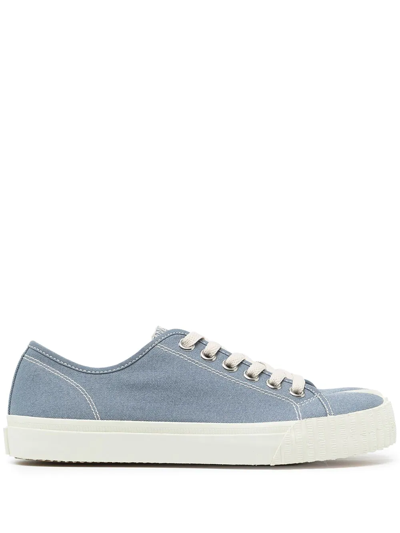 Maison Margiela Tabi-toe Low-top Sneakers In Blue