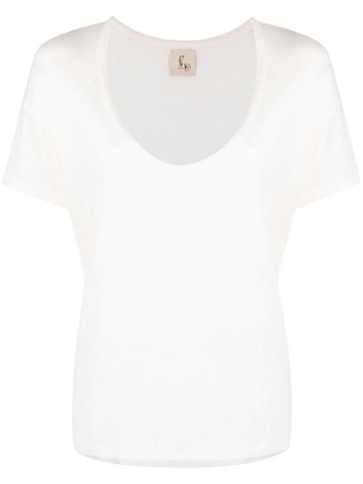 Paula V-neck Linen T-shirt In Neutrals