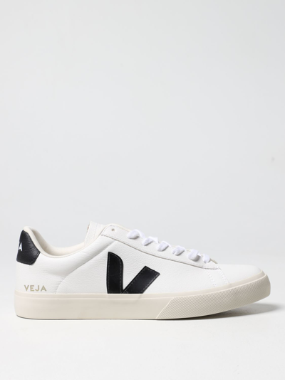 Veja Sneakers In Grained Leather In White