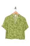 Abound Sustainable Camp Shirt In Green Daisies
