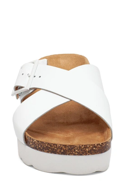 Lisa Vicky Benefit Slide Sandal In White Leather