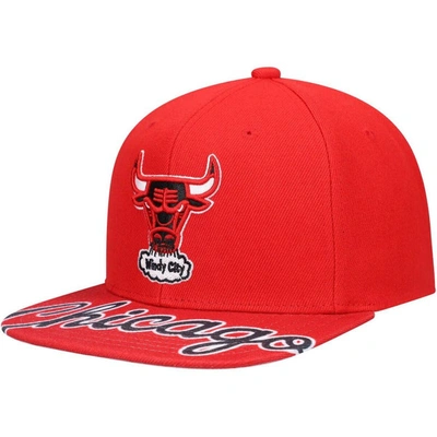 Mitchell & Ness Men's  Red Chicago Bulls Hardwood Classics Swingman Pop Snapback Hat