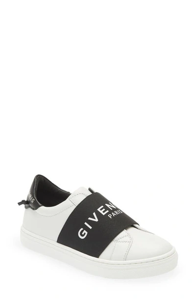 Givenchy Kid's Urban Street Logo Bicolor Elastic-strap Sneakers, Toddler/kids In White