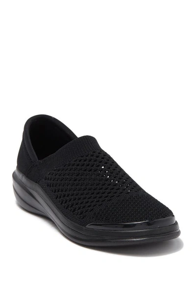 Bzees Charlie Womens Knit Comfort Slip-on Sneakers In Black Fabric