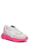 Valentino Garavani Valentino Runner Bubbleback Low Top Sneaker In White/ Pink