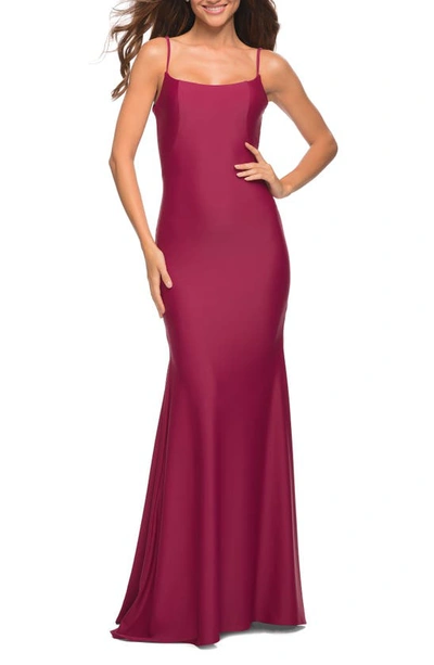 LA FEMME SLEEVELESS JERSEY GOWN WITH TRAIN