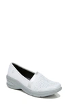 Bzees Red-hot Slip-on Shoe In Silver Fabric