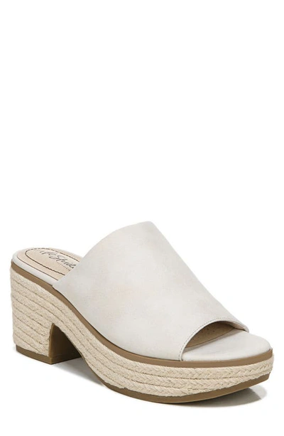 Lifestride Paradise Espadrille Sandal In Silver Vapor Synthetic