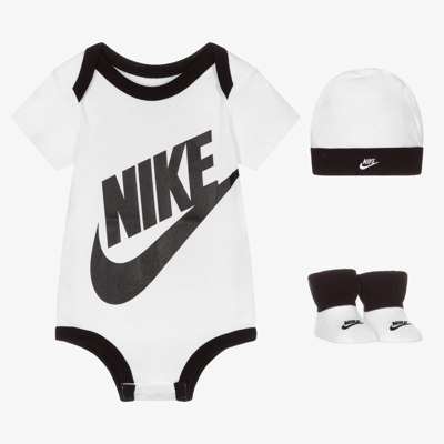 Nike Baby Boys White Bodyvest Set