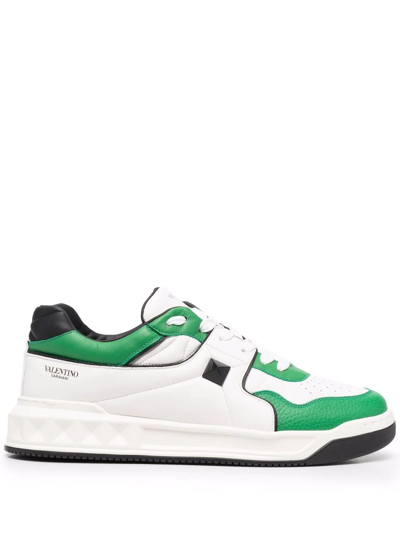 Valentino Garavani One Stud Leather Low Sneakers In Green
