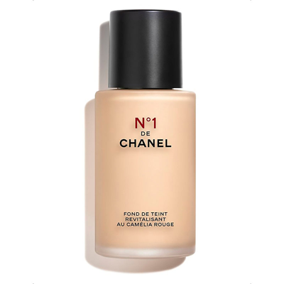 Chanel B20 N°1 De Revitalizing Foundation Illuminates - Hydrates - Protects 30ml