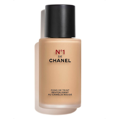 Chanel B60 <strong>n°1 De  Revitalizing Foundation</strong> Illuminates - Hydrates - Protects 30ml
