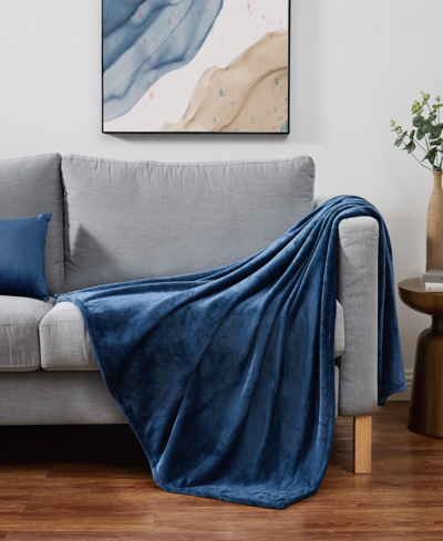 Cannon Solid Plush Oversized Throw, 60" X 80" In Dark Blue