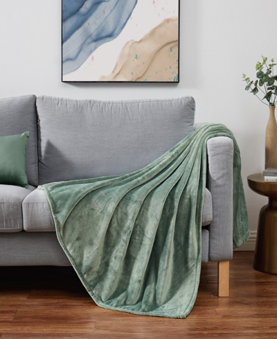 Cannon Solid Plush Oversized Throw, 60" X 80" In Green