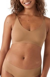 TRUE & CO. TRUE BODY BOOST CONVERTIBLE BRALETTE