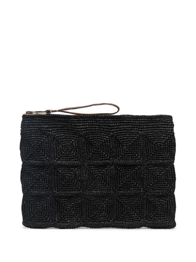 Ibeliv Tanala Woven Clutch In Schwarz