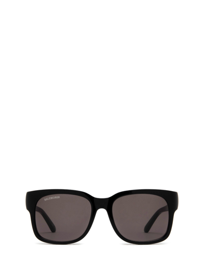 Balenciaga Eyewear Square Frame Sunglasses In 001 Black