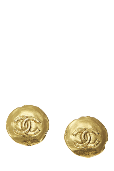 Pre-owned Chanel Gold Hammered 'cc' Earrings