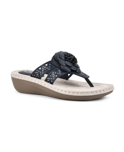Cliffs By White Mountain Cynthia Thong Comfort Sandal In Black/smooth