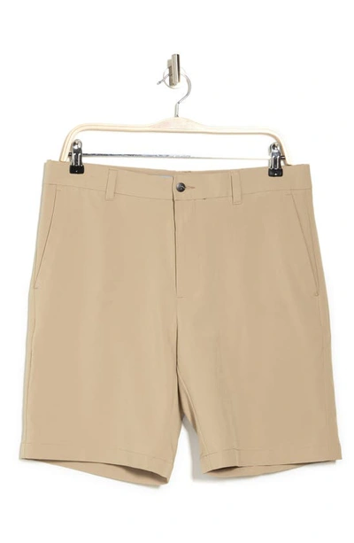 Callaway Golf ®  9" Flat Front Shorts In Chinchilla