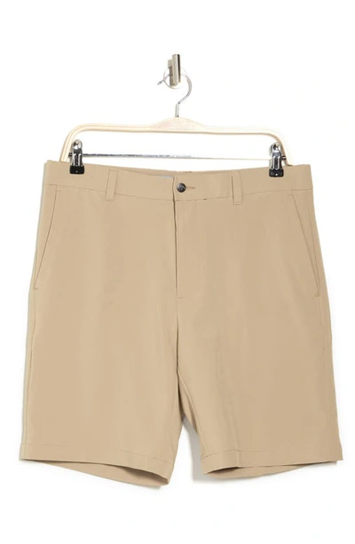 Callaway Golf 9" Flat Front Shorts In Chinchilla