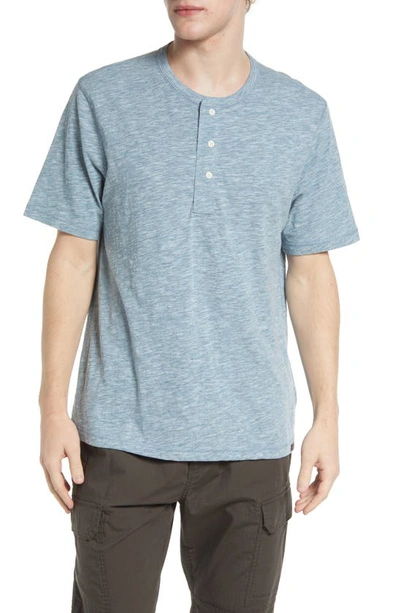 Faherty Short Sleeve Heathered Henley In Soft Blue Heather