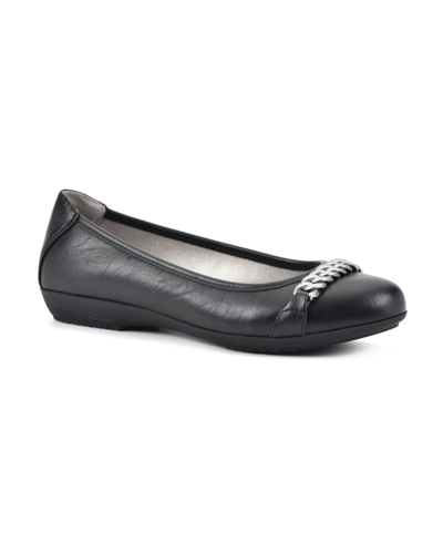 Cliffs By White Mountain Women's Charmed Ballet Flats In Black Smooth