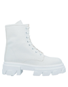 Geneve Ankle Boots In White