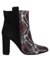 Via Roma 15 Ankle Boots In Black