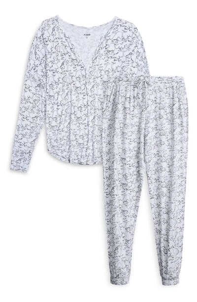 Aqs Leaf Print Long Sleeve Henley & Joggers 2-piece Pajama Set In White