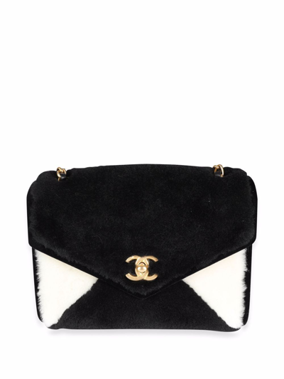 Chanel Envelope Turnlock Bag – SFN