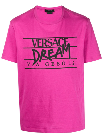 Versace Slogan Logo-print T-shirt In Fuchsia
