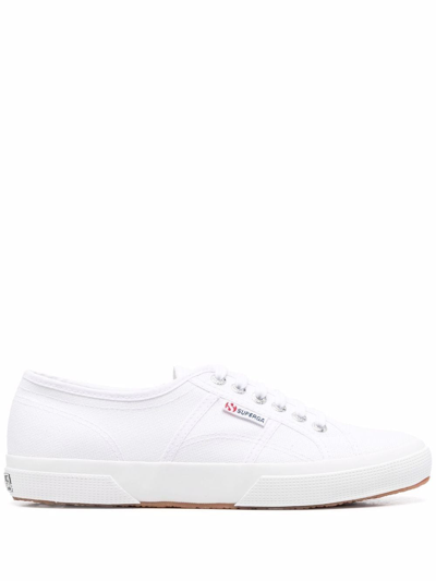Superga Logo-tag Low Top Sneakers In Weiss