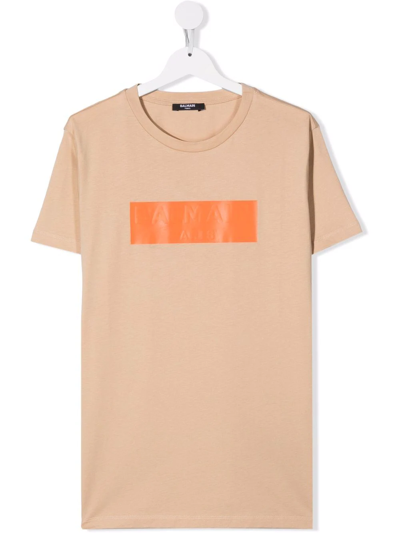 Balmain Teen Logo-print Shortsleeved T-shirt In Neutrals