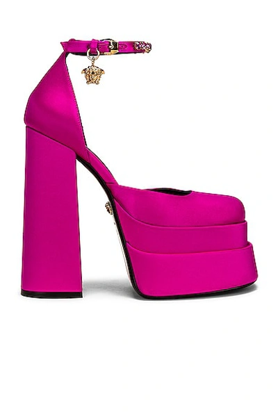 Versace Medusa Aevitas Platform Pumps In Fuchsia