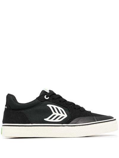 Cariuma Vallely Low-top Sneakers In Black/ivory