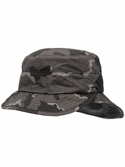 Undercover Crossover-brim Camo-print Bucket Hat In Schwarz