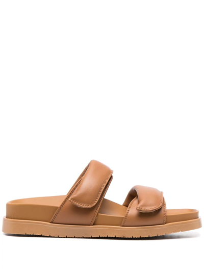 Doucal's Side Touch-strap Sandals In Nude