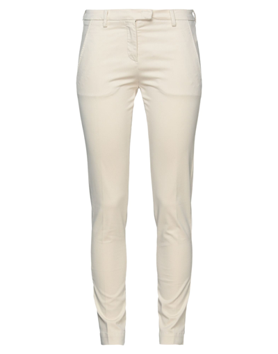 Skills & Genes Pants In Beige