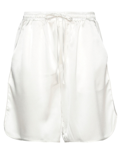 Off Woman Shorts & Bermuda Shorts White Size Xs Polyester