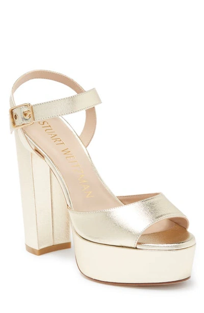 Stuart Weitzman Ryder Platform Sandal In Platino